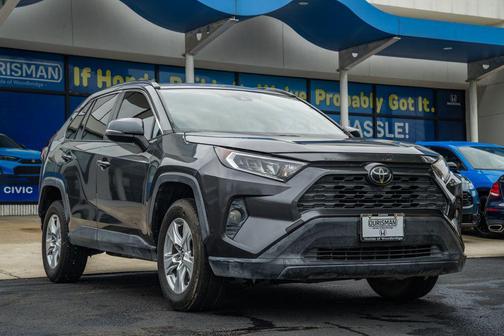 Magnetic Gray Metallic 2019 Toyota RAV4 XLE