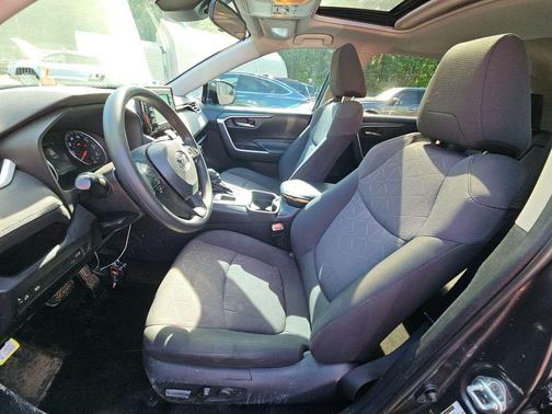 Magnetic Gray Metallic 2019 Toyota RAV4 XLE