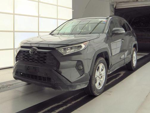 Magnetic Gray Metallic 2019 Toyota RAV4 XLE