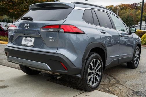 2025 Toyota Corolla Cross XLE