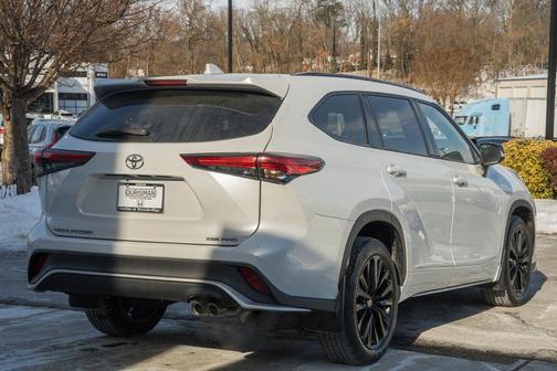 2023 Toyota Highlander XSE