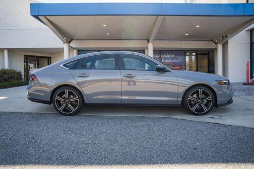 2025 Honda Accord Hybrid Base