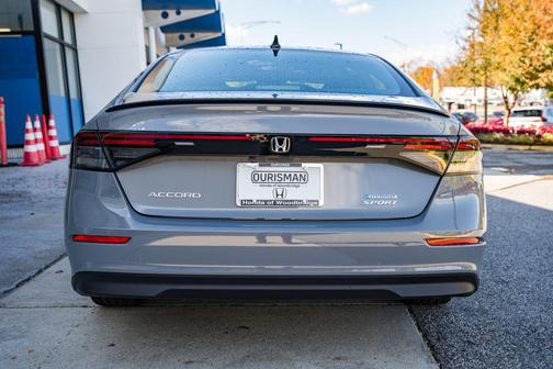 2025 Honda Accord Hybrid Base