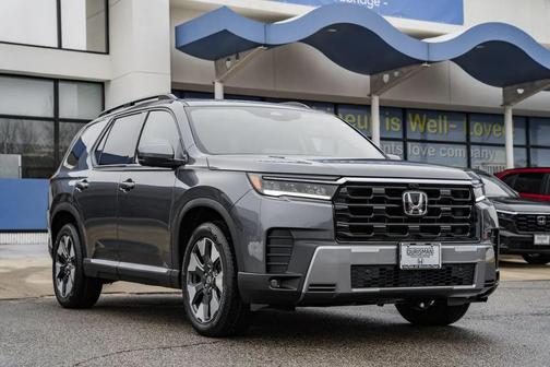 2026 Honda Pilot Touring 8-Passenger