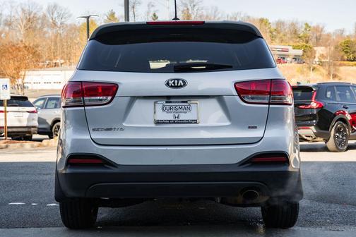 2017 Kia Sorento LX