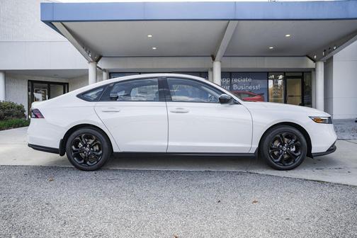 2025 Honda Accord Sport SE 1.5T