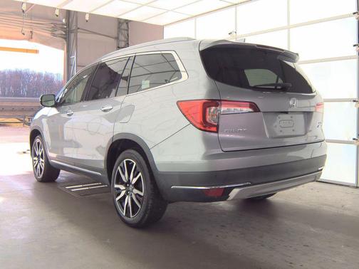 2021 Honda Pilot AWD Elite