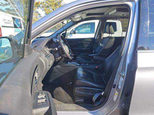 2021 Honda Pilot AWD Elite