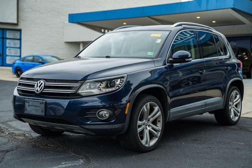 Night Blue 2016 Volkswagen Tiguan SEL