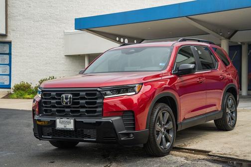 Radiant Red Metallic II 2026 Honda Pilot Sport