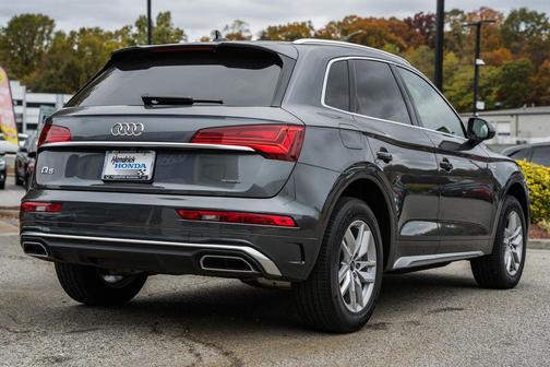 2023 Audi Q5 45 S line Premium