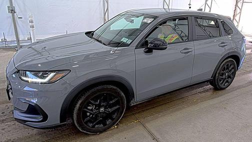 Lunar Silver Metallic 2023 Honda HR-V AWD Sport