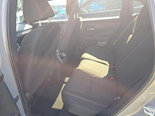 Lunar Silver Metallic 2023 Honda HR-V AWD Sport