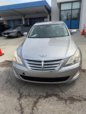 Titanium Gray Metallic 2013 Hyundai Genesis 3.8