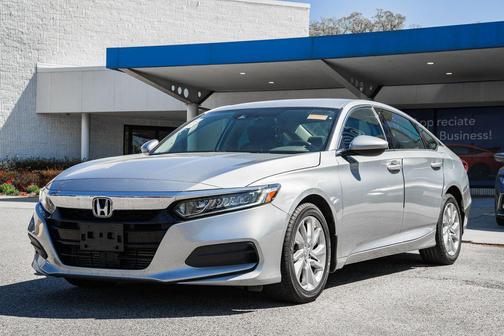 Champagne Frost Pearl 2020 Honda Accord LX 1.5T