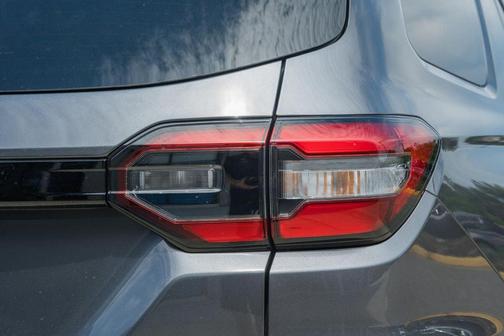 Modern Steel Metallic 2026 Honda Pilot Touring 8-Passenger
