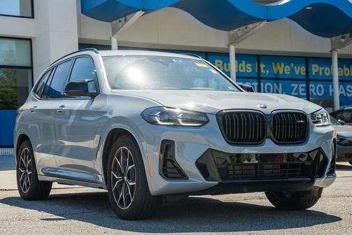 Brooklyn Grey Metallic 2024 BMW X3 M40i