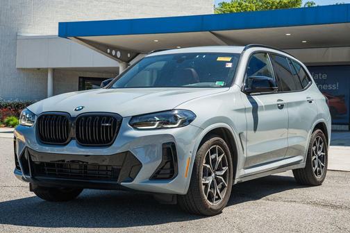 Brooklyn Grey Metallic 2024 BMW X3 M40i