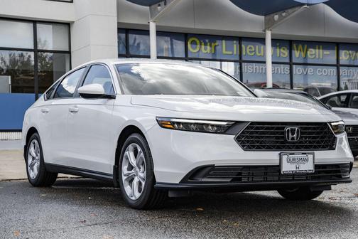 2025 Honda Accord LX 1.5T