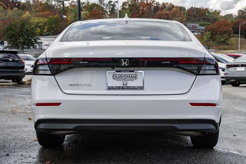 2025 Honda Accord LX 1.5T