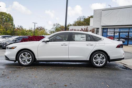 2025 Honda Accord LX 1.5T