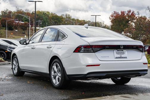 2025 Honda Accord LX 1.5T