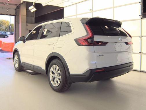 Platinum White Pearl 2025 Honda CR-V LX 2WD