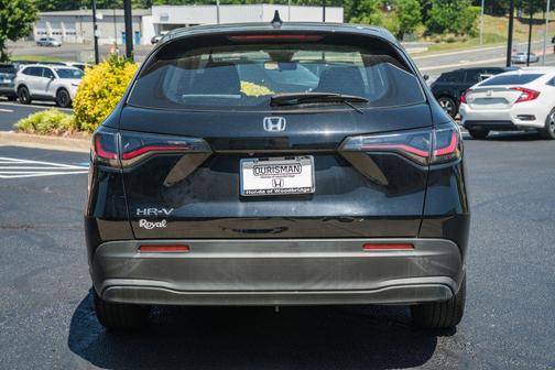 Crystal Black Pearl 2023 Honda HR-V LX