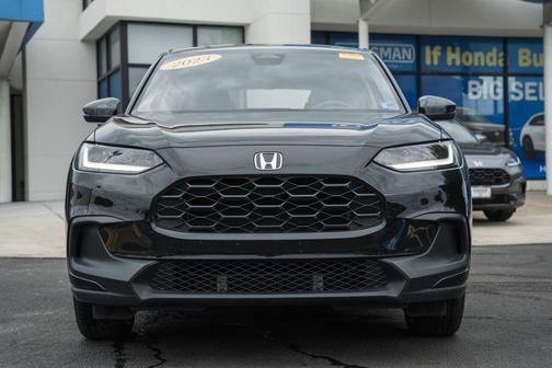 Crystal Black Pearl 2023 Honda HR-V LX