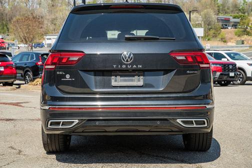 2022 Volkswagen Tiguan 2.0T SEL R-Line 4MOTION