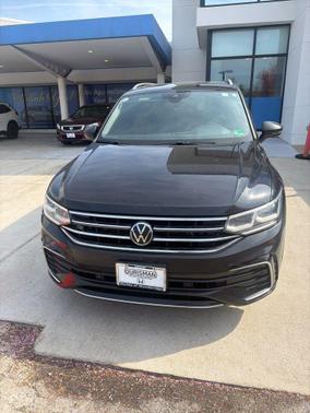 2022 Volkswagen Tiguan 2.0T SEL R-Line 4MOTION