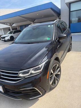 2022 Volkswagen Tiguan 2.0T SEL R-Line 4MOTION