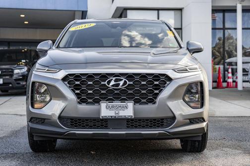 2019 Hyundai SANTA FE SE 2.4