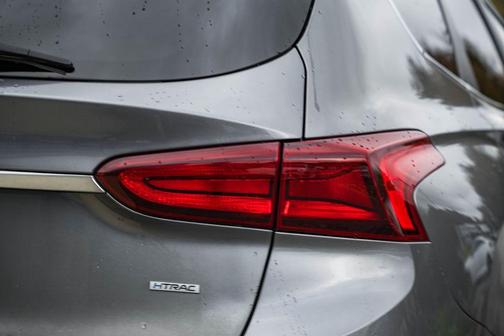 2019 Hyundai SANTA FE SE 2.4