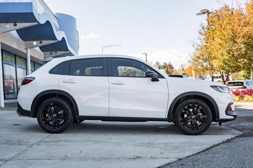 2026 Honda HR-V AWD Sport