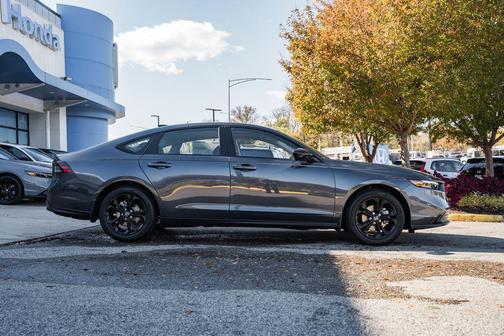 2025 Honda Accord Sport SE 1.5T