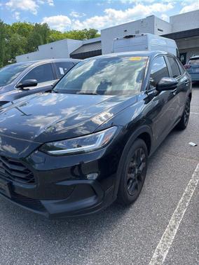Crystal Black Pearl 2024 Honda HR-V Sport