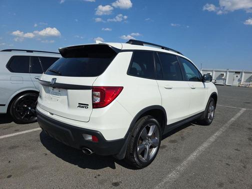 White Diamond Pearl 2019 Honda Passport Touring