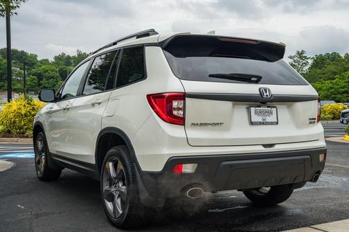 White Diamond Pearl 2019 Honda Passport Touring