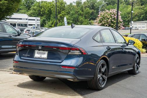 Canyon River Blue Metallic 2026 Honda Accord SE