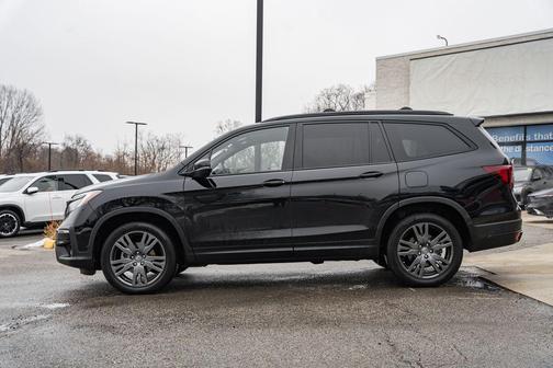 2022 Honda Pilot AWD Sport