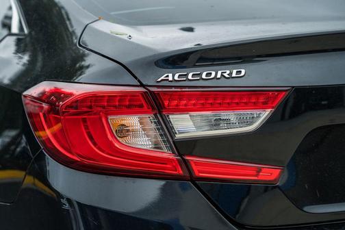 Crystal Black Pearl 2020 Honda Accord EX 1.5T