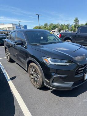 Crystal Black Pearl 2025 Honda HR-V AWD Sport