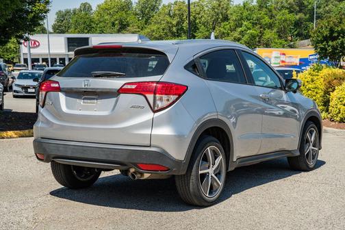 Lunar Silver Metallic 2022 Honda HR-V EX