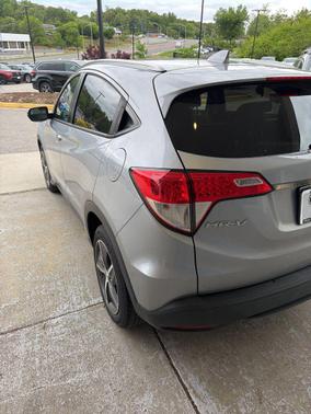 Lunar Silver Metallic 2022 Honda HR-V EX