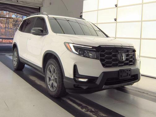 2024 Honda Passport AWD TrailSport