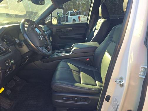 2024 Honda Passport AWD TrailSport