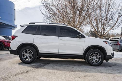 2024 Honda Passport AWD TrailSport