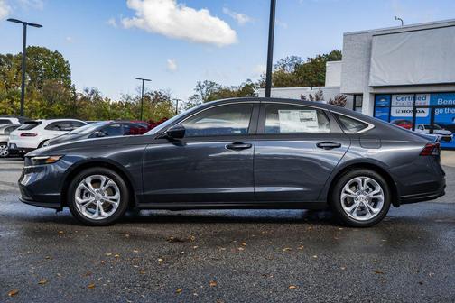 2025 Honda Accord LX 1.5T