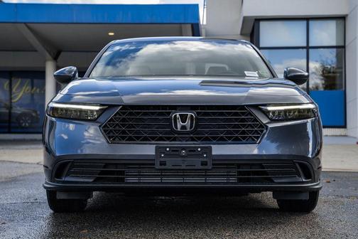 2025 Honda Accord LX 1.5T